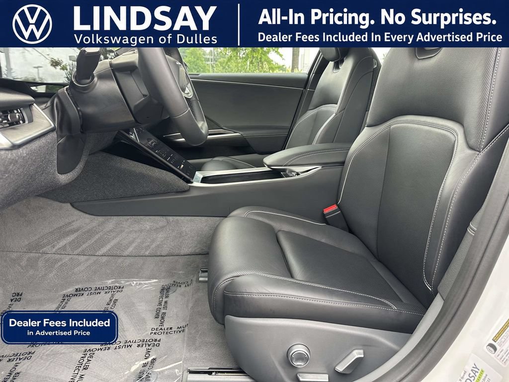 Used 2025 Lucid Air Touring AWD/4WD image 12