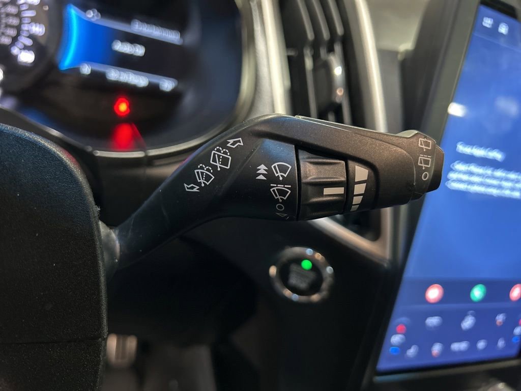 Used 2023 Ford Edge ST-Line AWD/4WD image 24