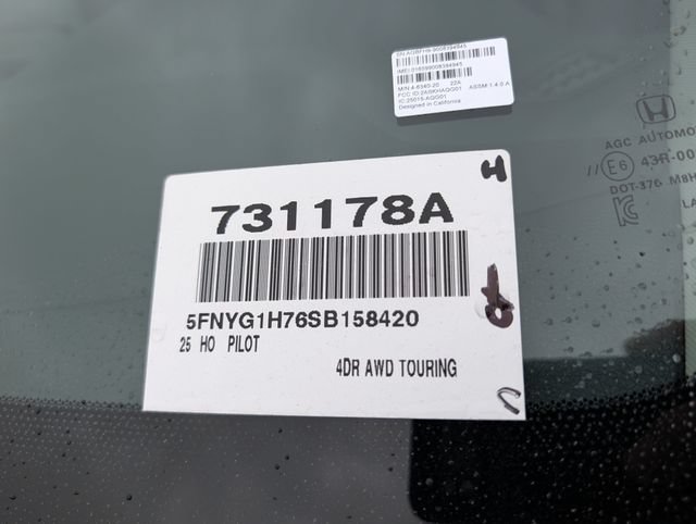Used 2025 Honda Pilot Touring image 37