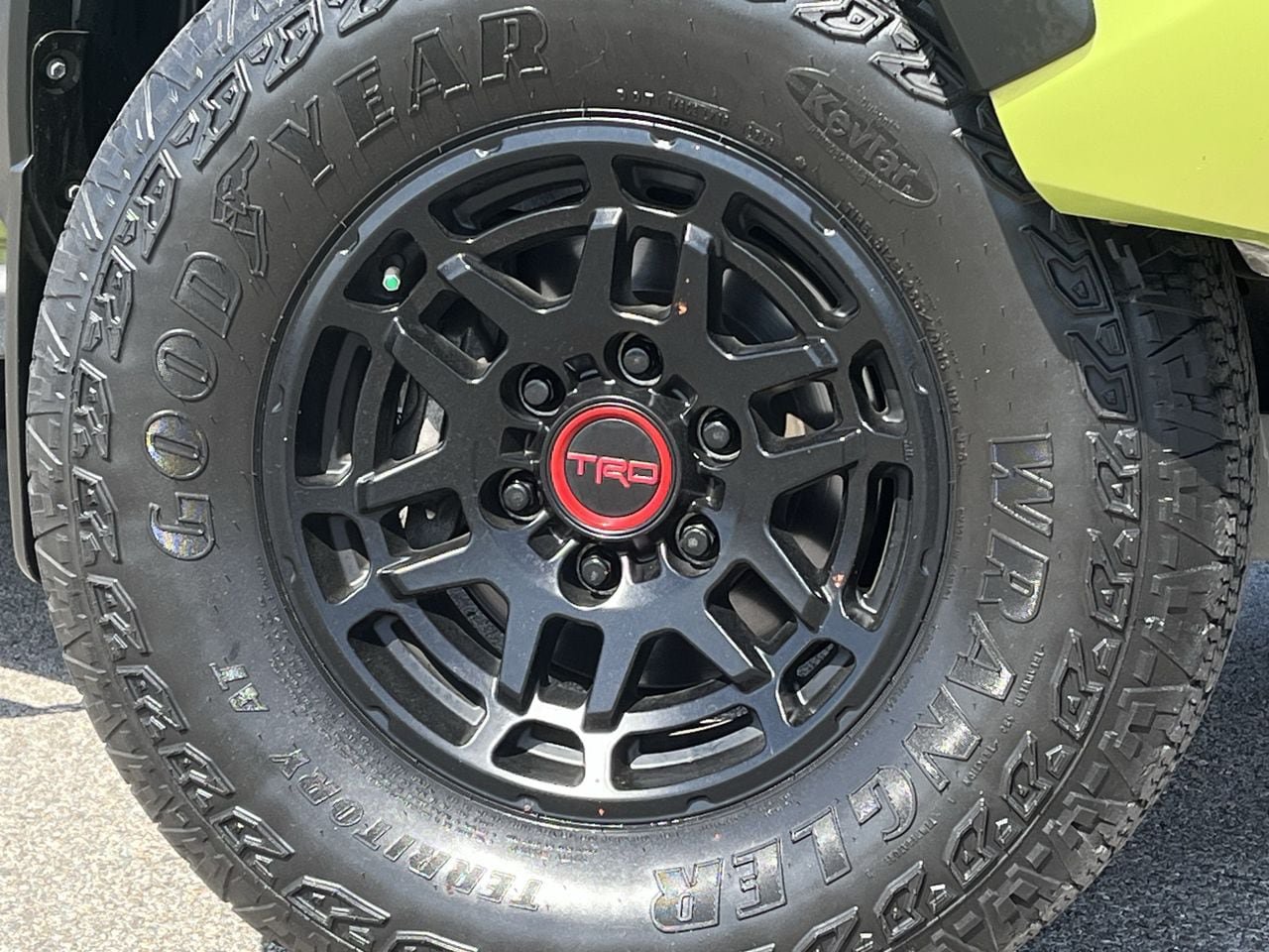 Used 2022 Toyota Tacoma TRD Pro AWD/4WD image 30