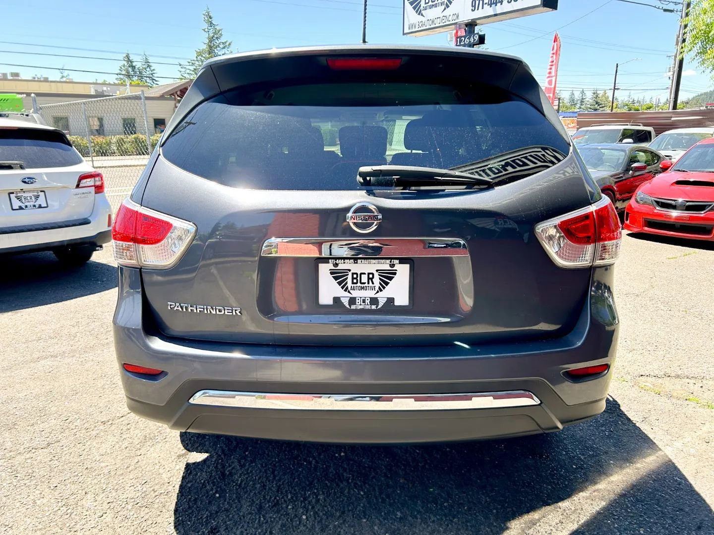 Used 2014 Nissan Pathfinder S image 7