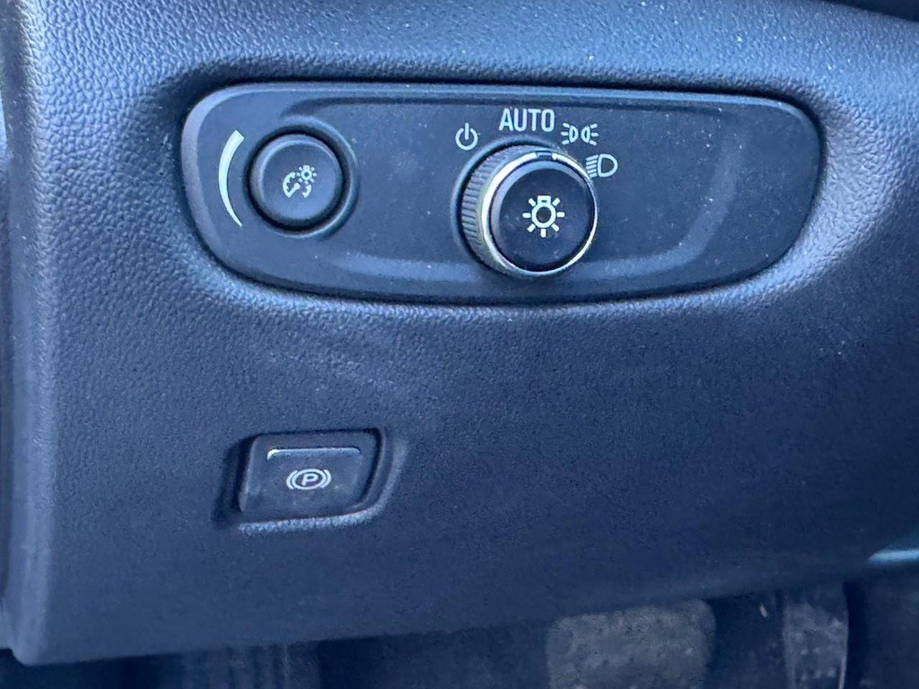 Used 2024 Chevrolet Blazer LT w/ Convenience Package image 19