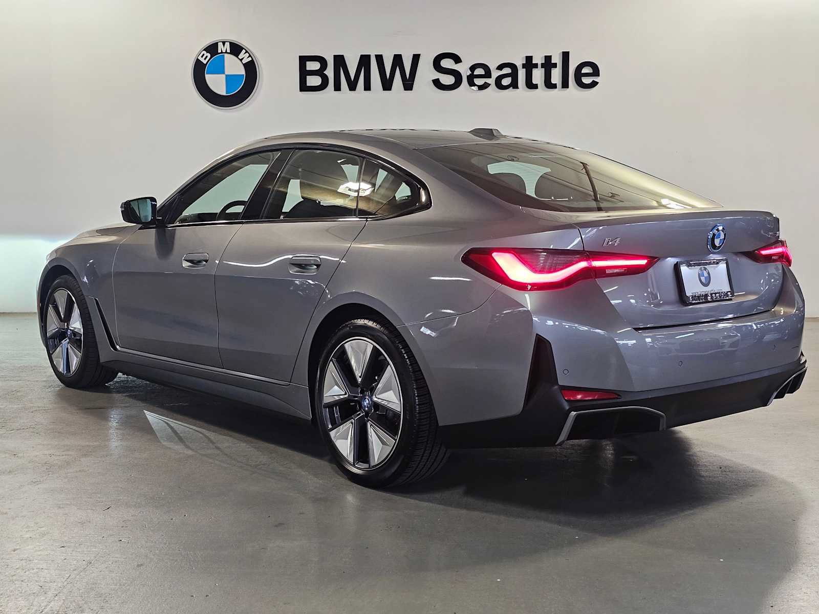 Certified 2023 BMW i4 eDrive35 w/ Premium Package RWD image 4