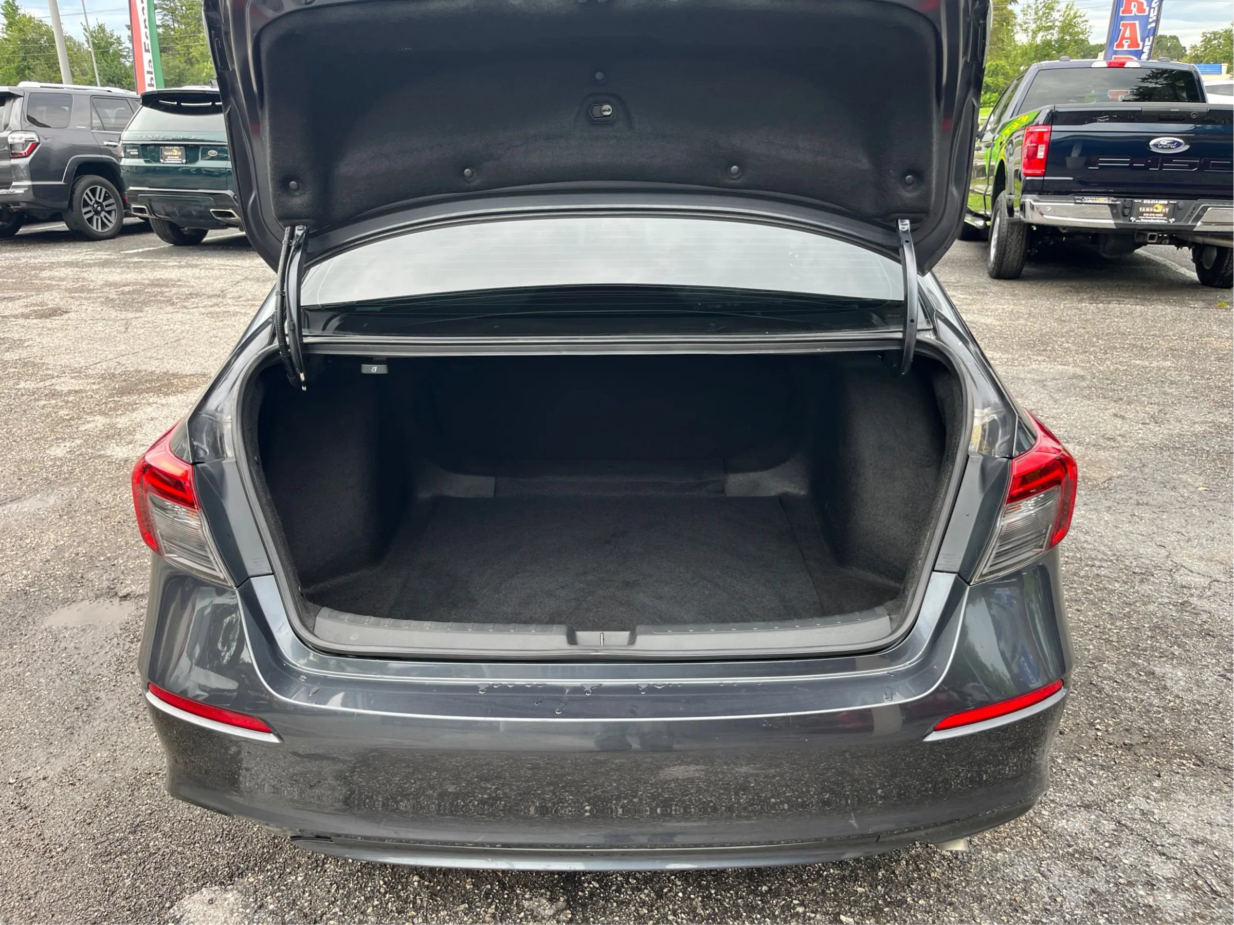 Used 2022 Honda Civic LX image 13