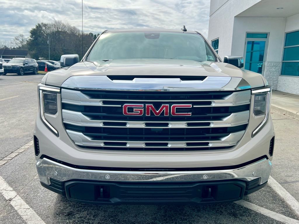 New 2026 GMC Sierra 1500 SLE image 5