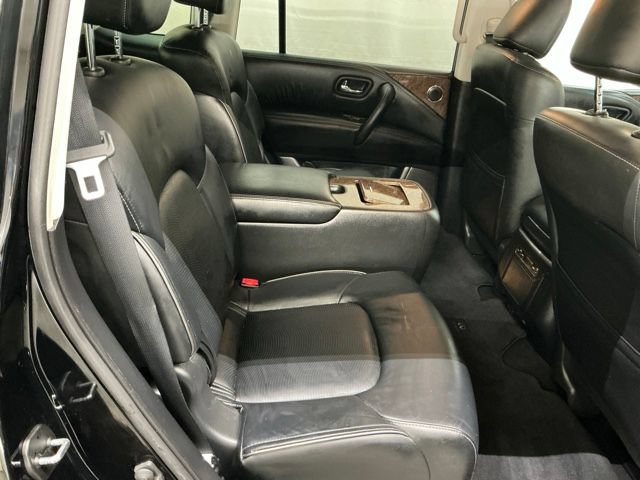 Used 2017 INFINITI QX80 4WD w/ Driver Assistance Package image 19