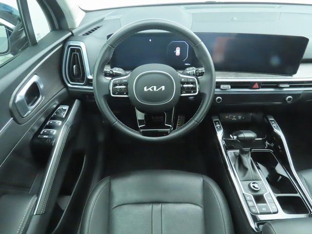 Used 2024 Kia Sorento SX image 10