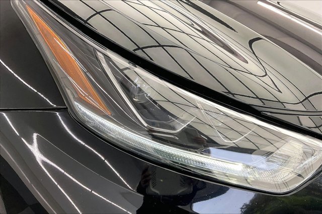 Used 2021 Toyota Highlander Platinum image 29