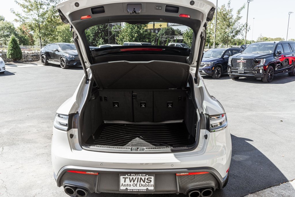 Used 2023 Porsche Macan GTS w/ Premium Package Plus image 36