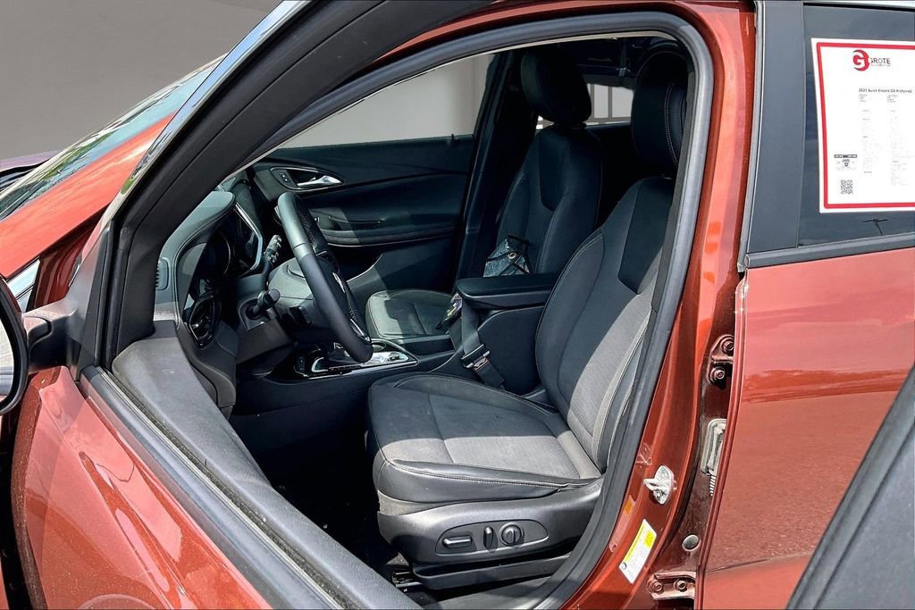Used 2021 Buick Encore GX Preferred w/ Cold Weather Comfort Package FWD image 25