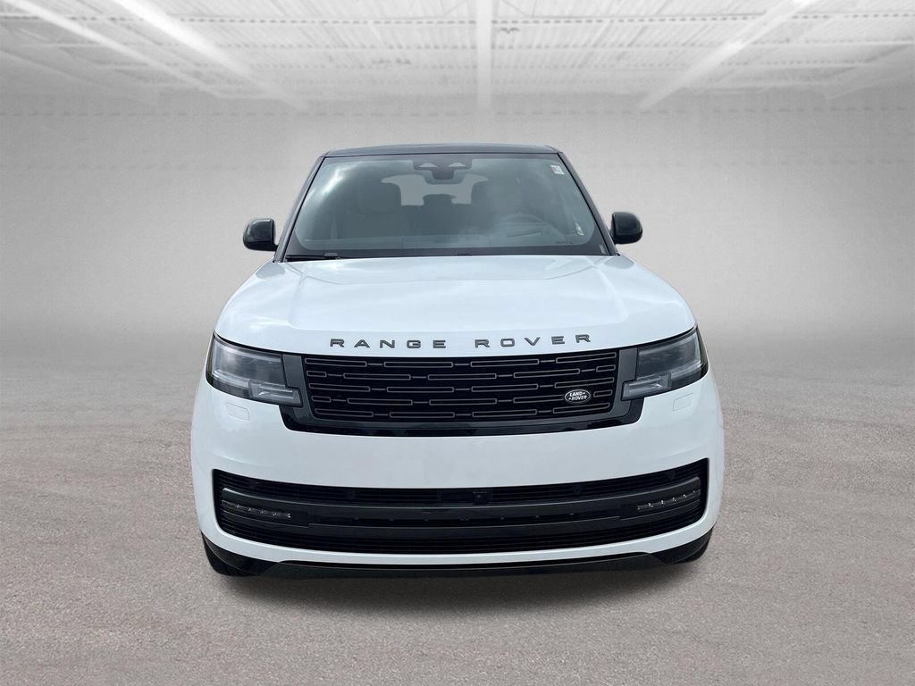New 2026 Land Rover Range Rover Long Wheelbase SE AWD/4WD image 8