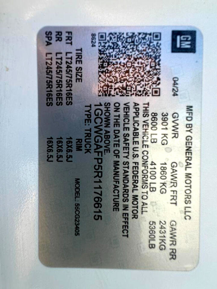 Used 2024 Chevrolet Express 2500 w/ Driver Convenience Package image 24