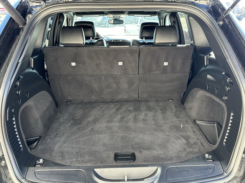 Used 2021 Jeep Grand Cherokee Limited w/ Trailer Tow Group IV image 14