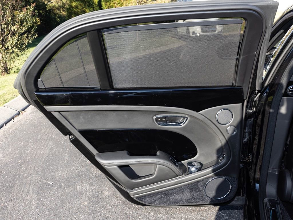 Used 2020 Bentley Mulsanne image 50