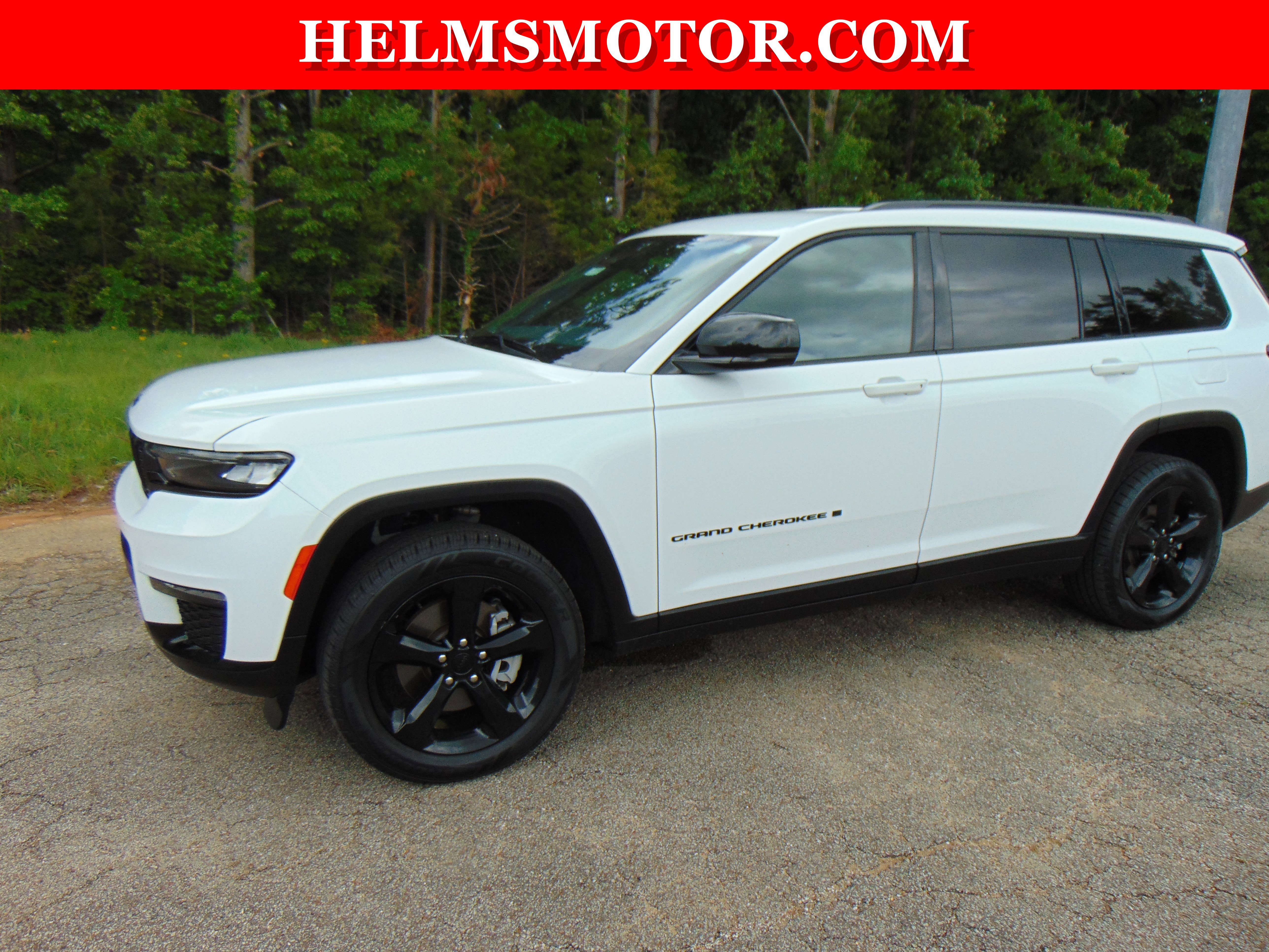Certified 2024 Jeep Grand Cherokee L Limited w/ Black Appearance Package AWD/4WD image 5