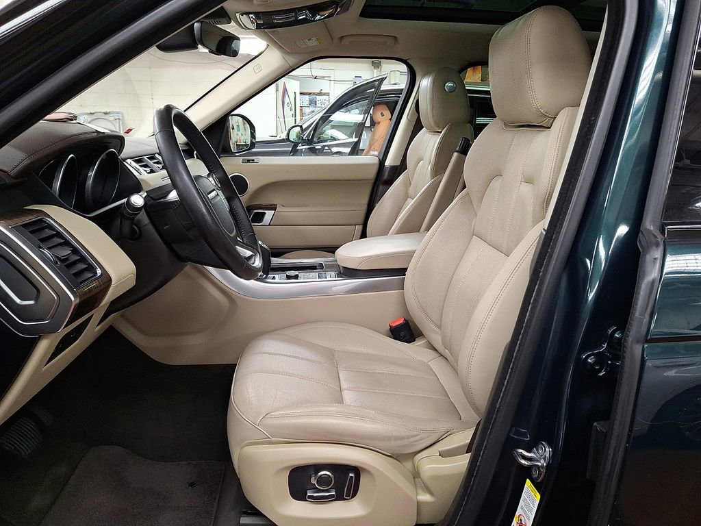 Used 2017 Land Rover Range Rover Sport HSE AWD/4WD image 9