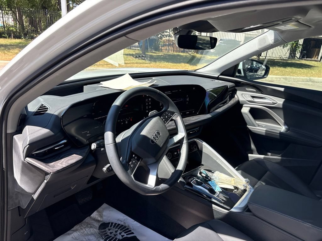 Used 2025 Audi Q5 Premium Plus AWD/4WD image 12