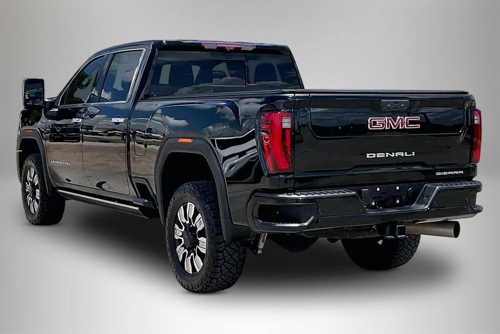Used 2024 GMC Sierra 3500 Denali w/ Denali Reserve Package AWD/4WD image 4