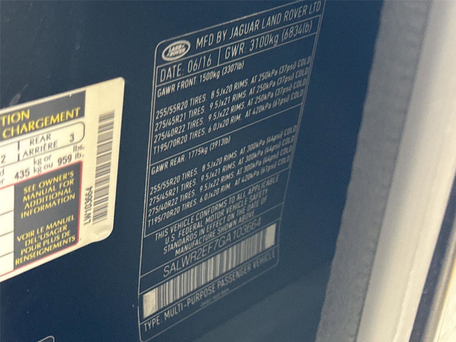 Used 2016 Land Rover Range Rover Sport Supercharged AWD/4WD image 34