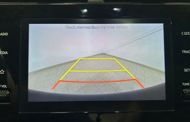 Used 2022 Hyundai Santa Cruz SEL Premium image 40