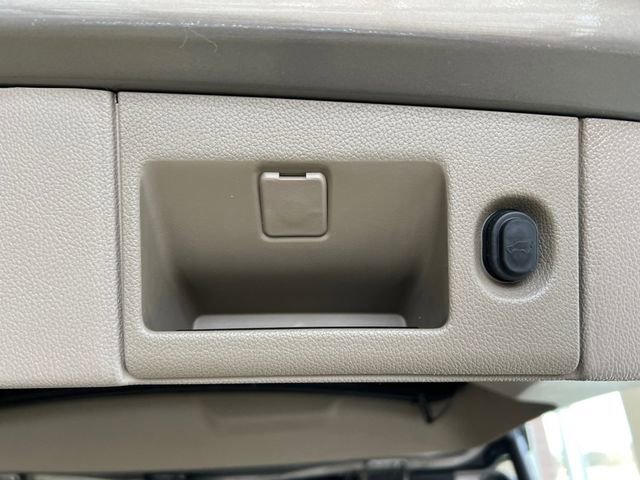 Used 2019 GMC Yukon SLT image 15