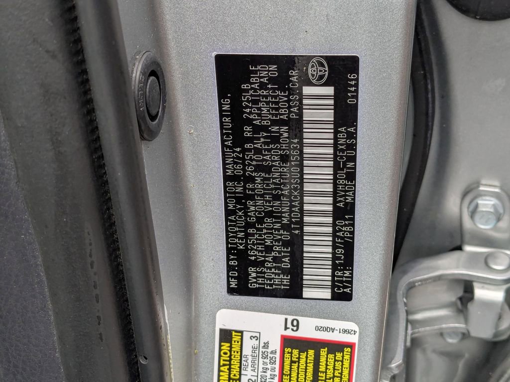 Used 2025 Toyota Camry LE image 35