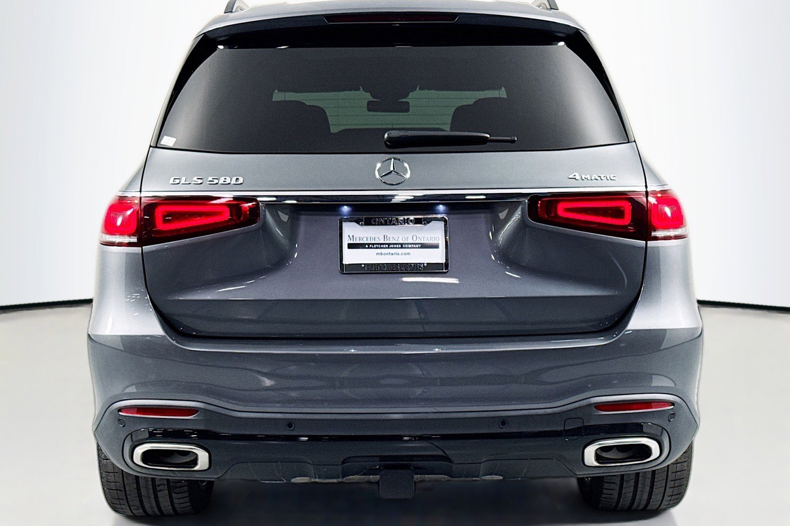 Used 2022 Mercedes-Benz GLS 580 4MATIC image 5