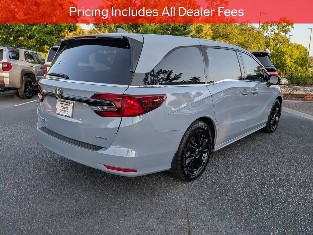 Used 2024 Honda Odyssey Sport image 4