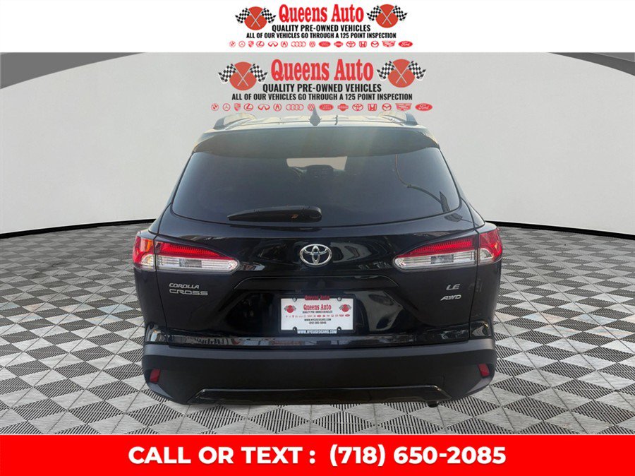 Used 2022 Toyota Corolla Cross LE AWD/4WD image 5