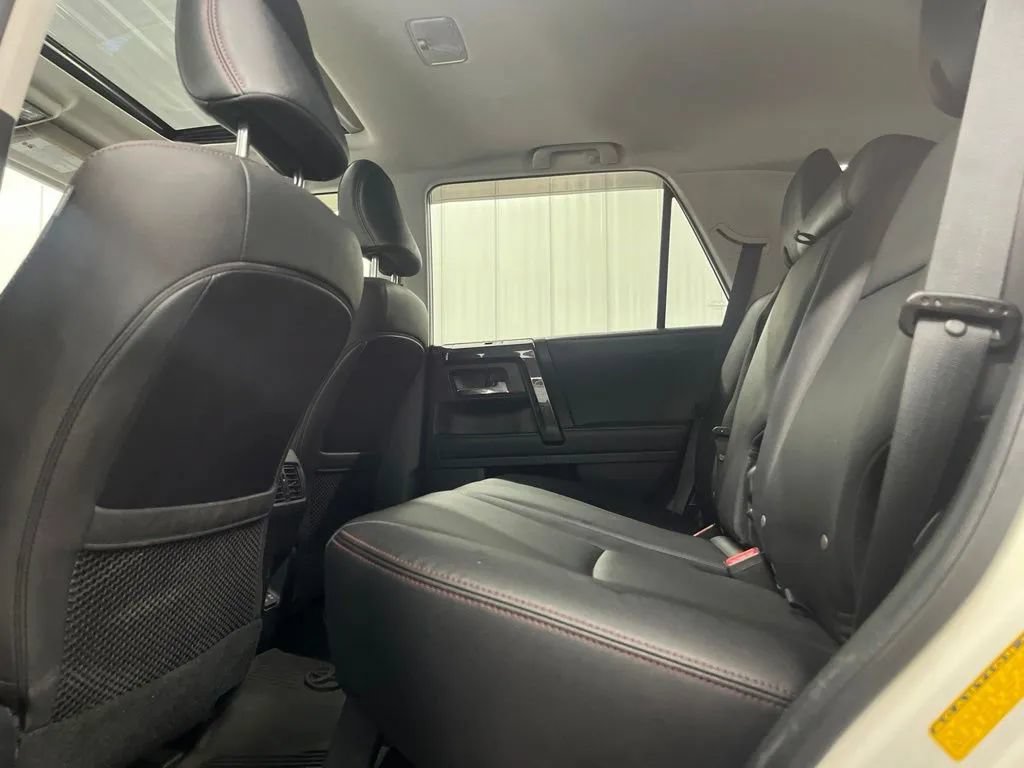 Used 2020 Toyota 4Runner TRD Off-Road Premium w/ Moonroof Package AWD/4WD image 16
