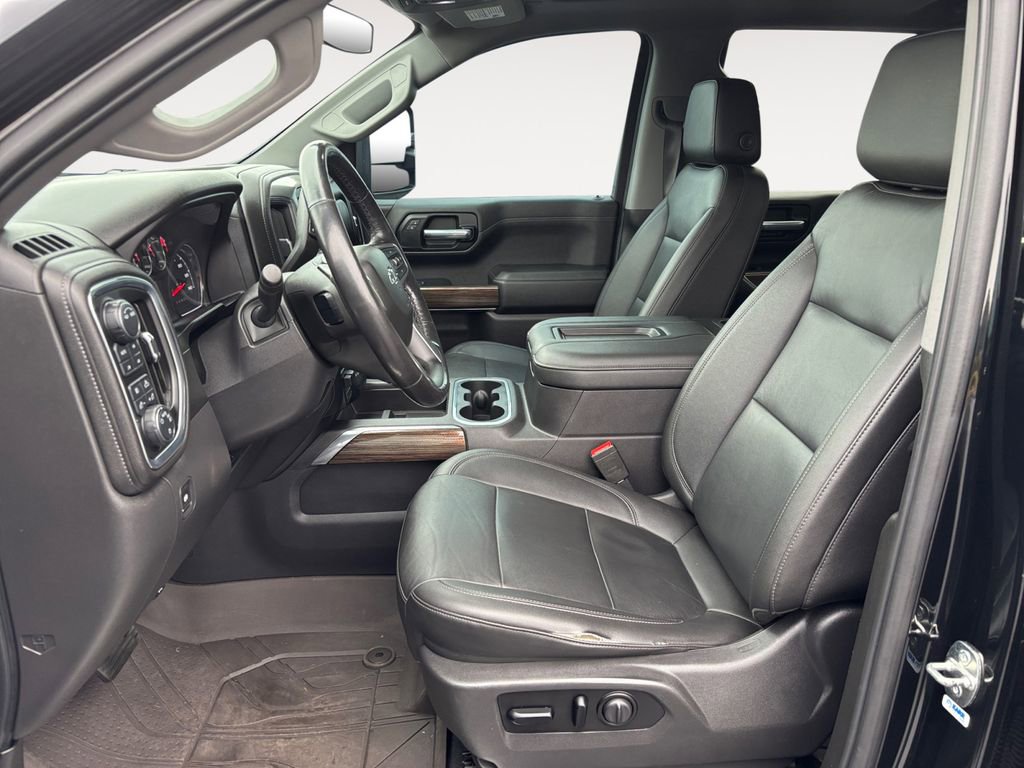 Used 2021 Chevrolet Silverado 1500 RST w/ Convenience Package II image 16