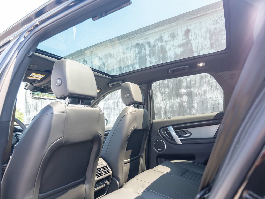 New 2026 Land Rover Discovery Sport Landmark AWD/4WD image 22