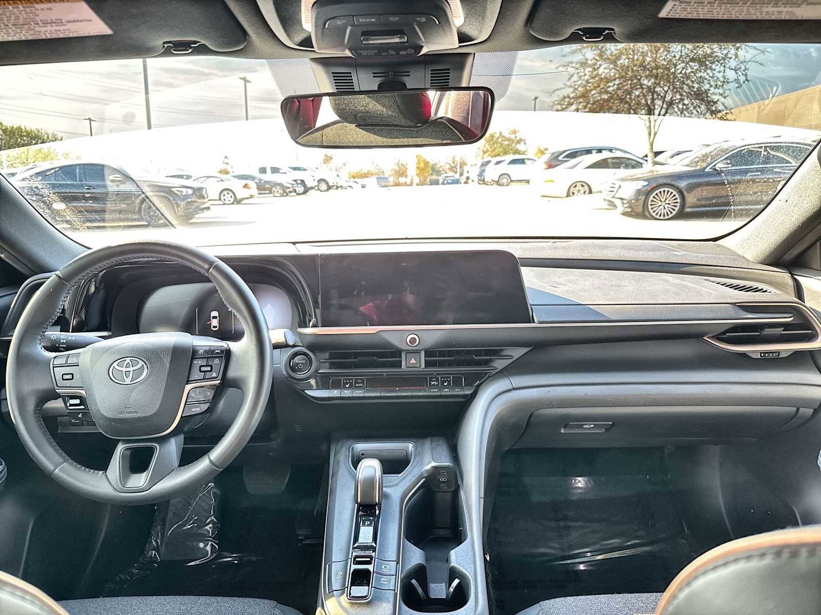 Used 2023 Toyota Crown XLE image 20