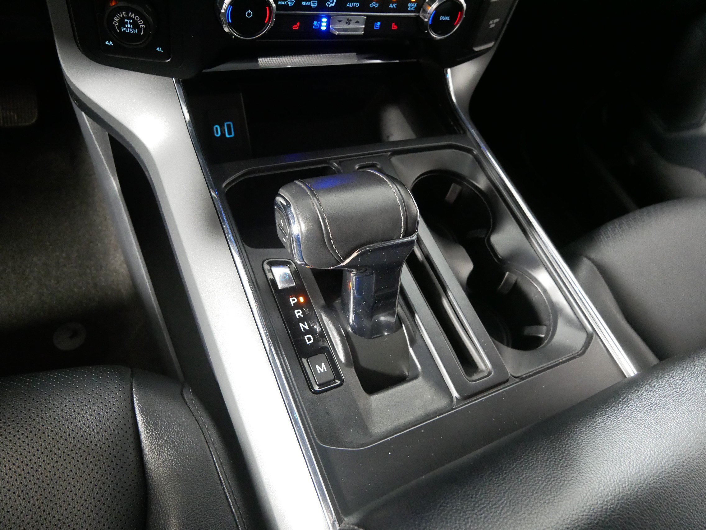Used 2022 Ford F150 Lariat AWD/4WD image 24