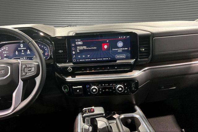 Used 2023 GMC Sierra 1500 SLT w/ SLT Premium Plus Package AWD/4WD image 10