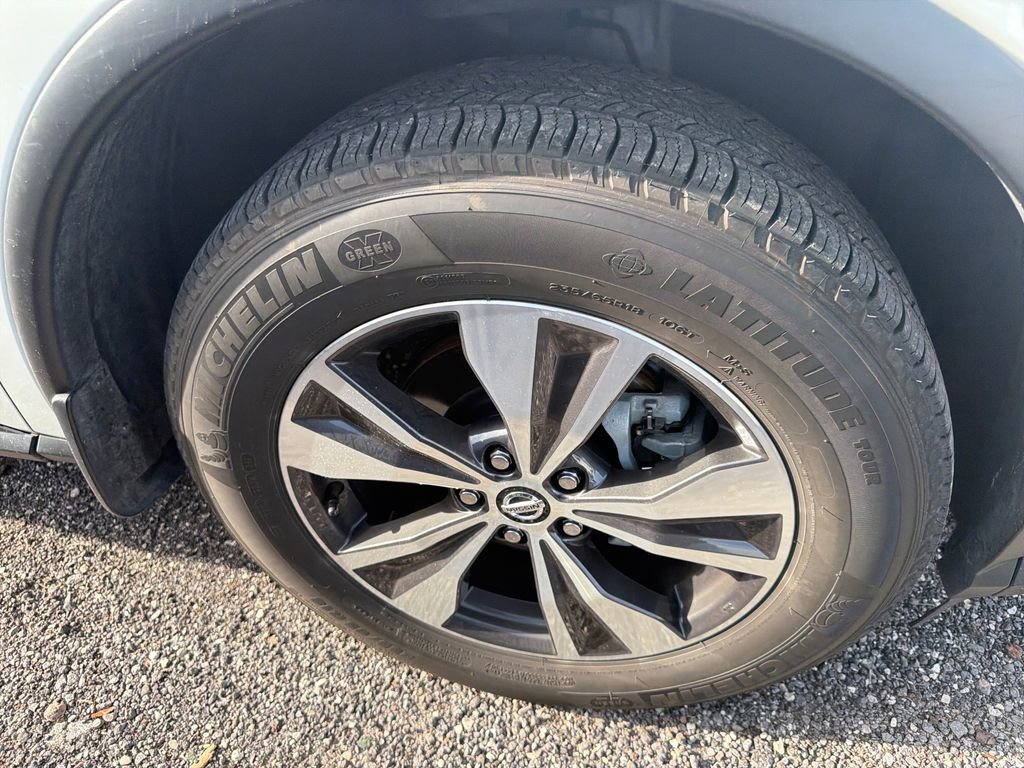Used 2020 Nissan Murano SV FWD image 14