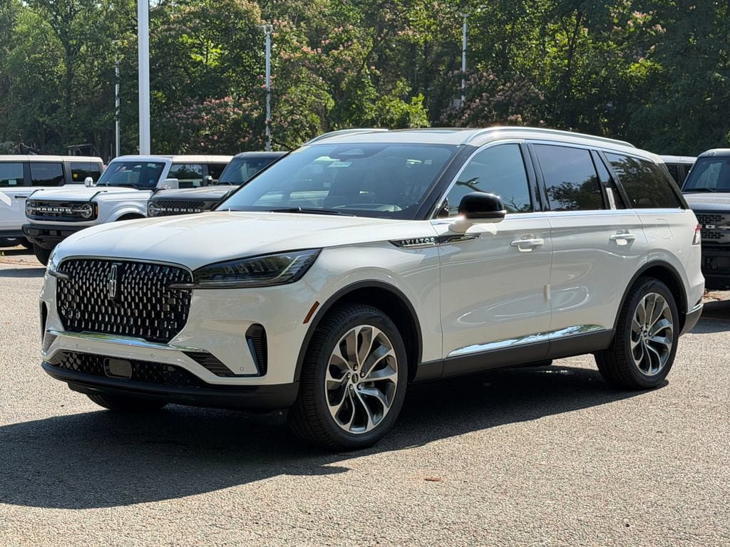 New 2026 Lincoln Aviator Reserve AWD/4WD image 3