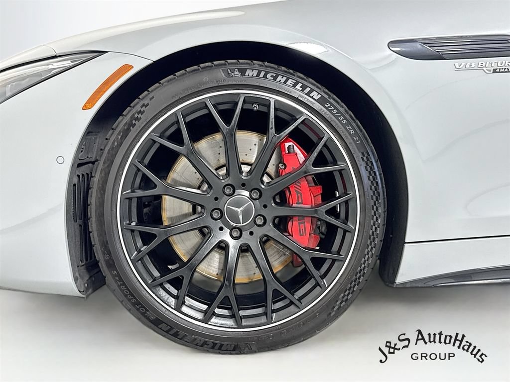 Used 2022 Mercedes-Benz SL 55 AMG 4MATIC w/ Driver Assistance Package image 40