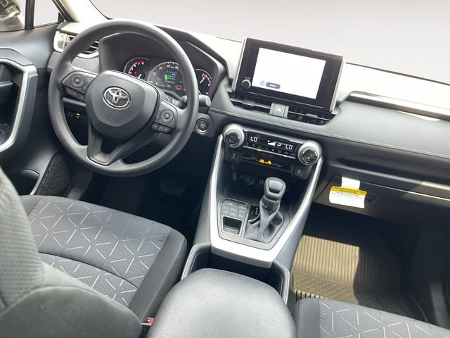 Used 2025 Toyota RAV4 XLE image 10