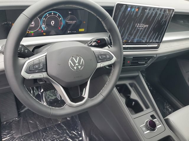 New 2026 Volkswagen Tiguan SE AWD/4WD image 18