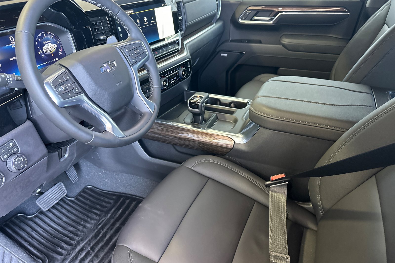 New 2026 Chevrolet Silverado 1500 RST w/ Z71 Off-Road Package AWD/4WD image 10