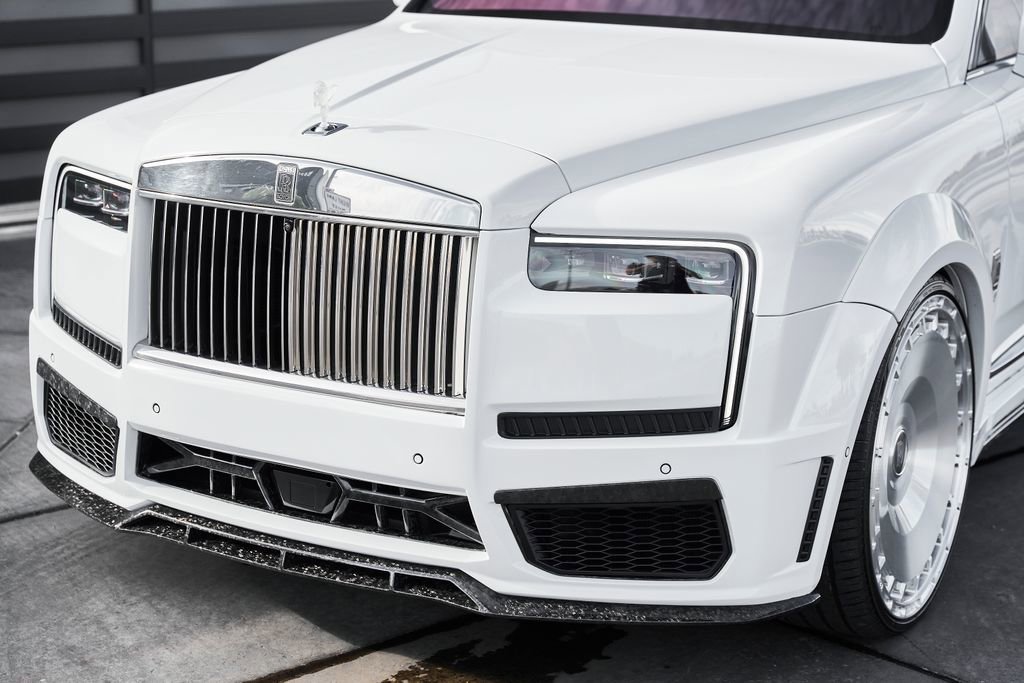 Used 2025 Rolls-Royce Cullinan AWD/4WD image 7