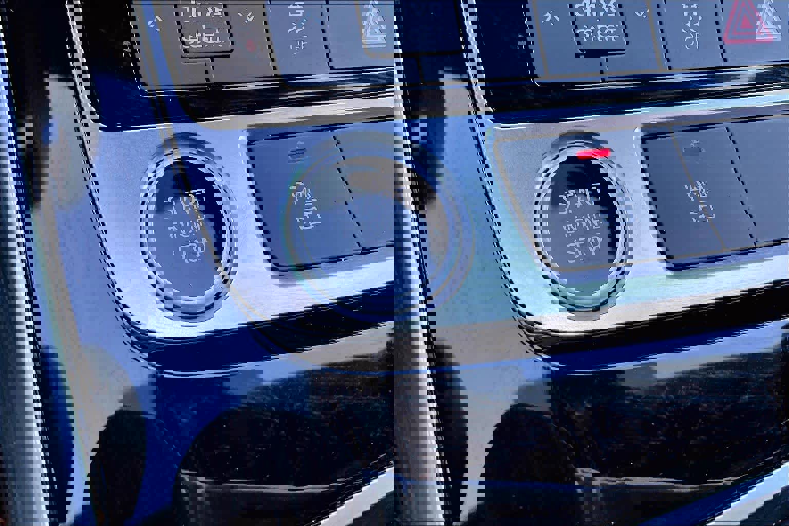 Used 2025 Audi Q8 Premium Plus image 33