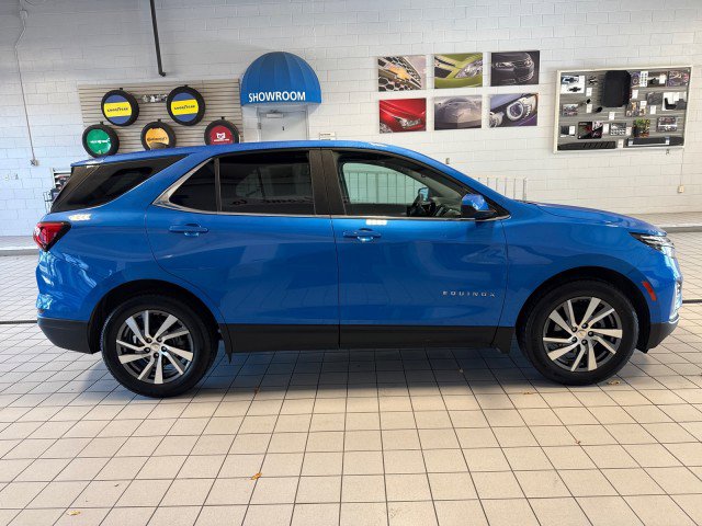 Certified 2024 Chevrolet Equinox LT image 2