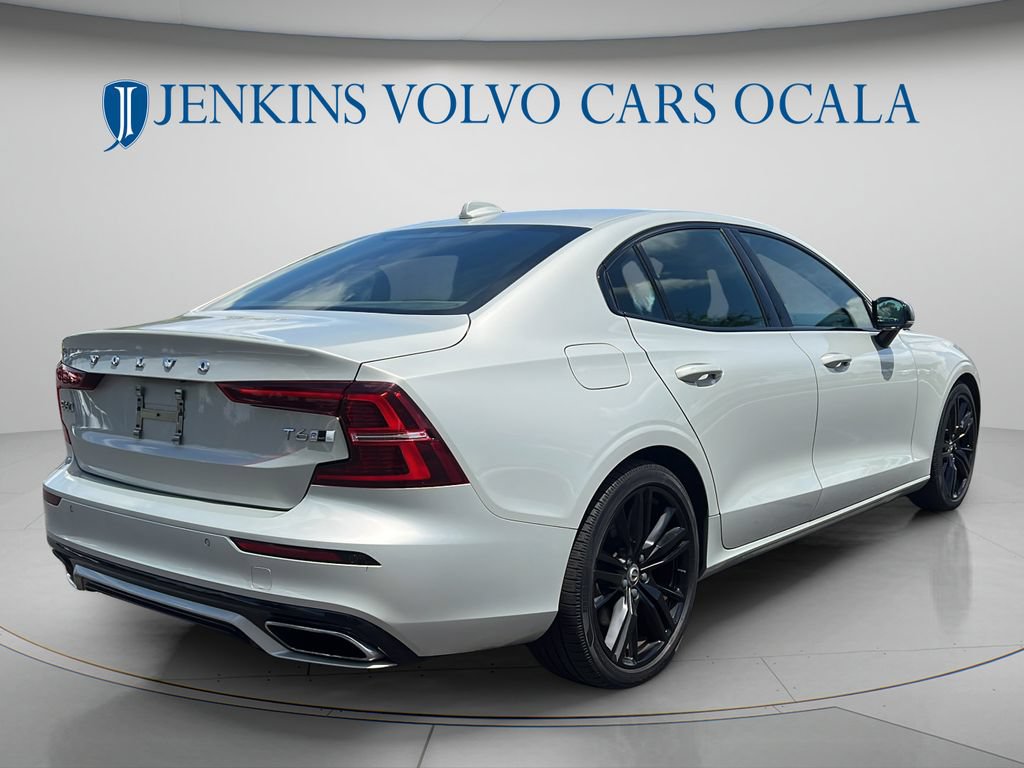 Used 2020 Volvo S60 T6 R-Design AWD/4WD image 3