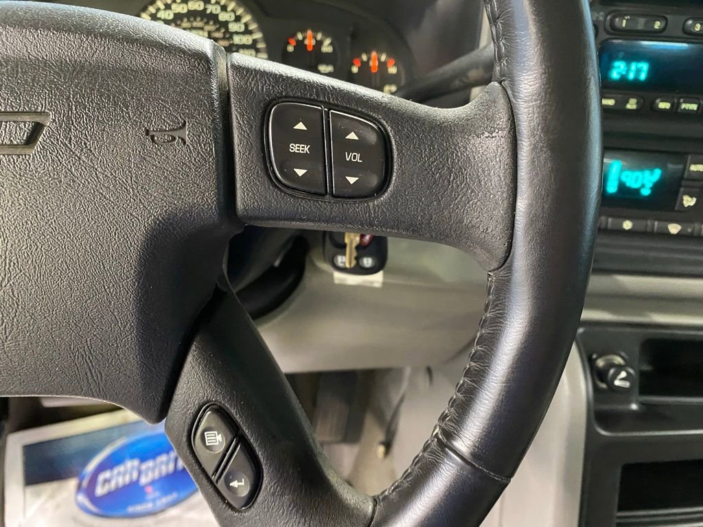 Used 2004 Chevrolet Silverado 3500 LT image 20