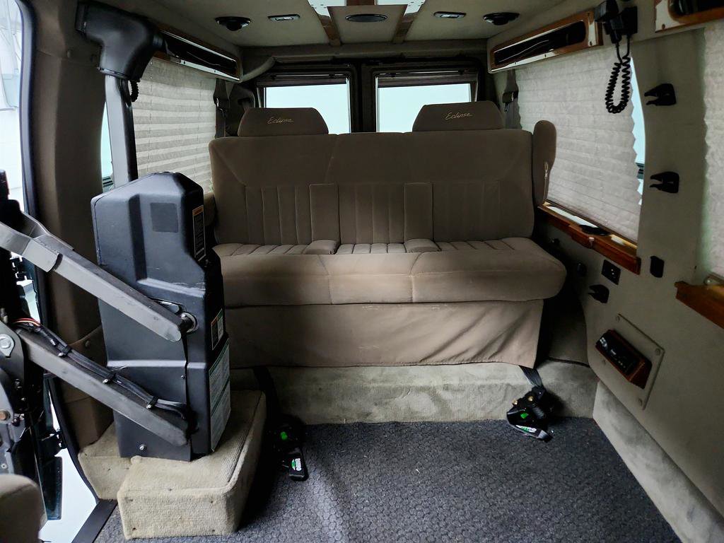 Used 2008 Ford E-150 and Econoline 150 image 31