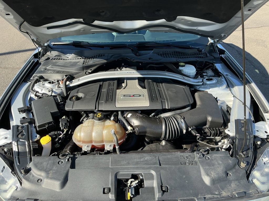Used 2019 Ford Mustang GT Premium RWD image 31