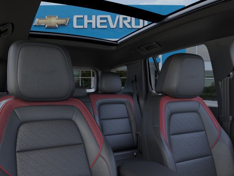 New 2026 Chevrolet Equinox RS w/ Convenience Package III AWD/4WD image 24