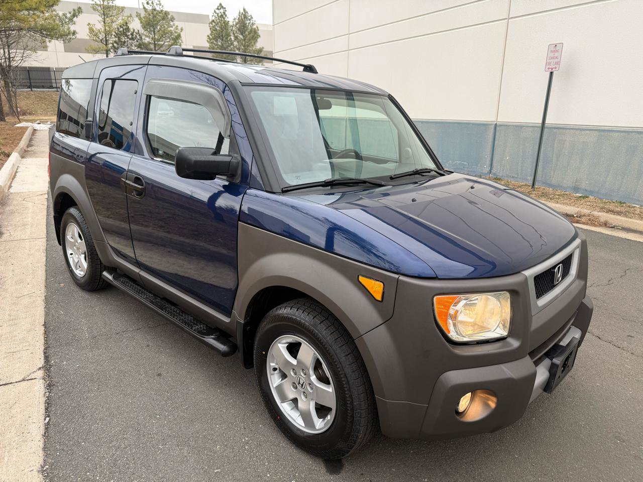 Used 2003 Honda Element EX image 12